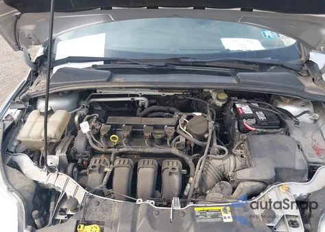 2013 Ford Focus Se z USA, uszkodzony, nr VIN 1FADP3F21DL168277